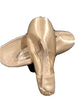 Grishko Handmade Vlanova Point Shoes size 4XX Medium