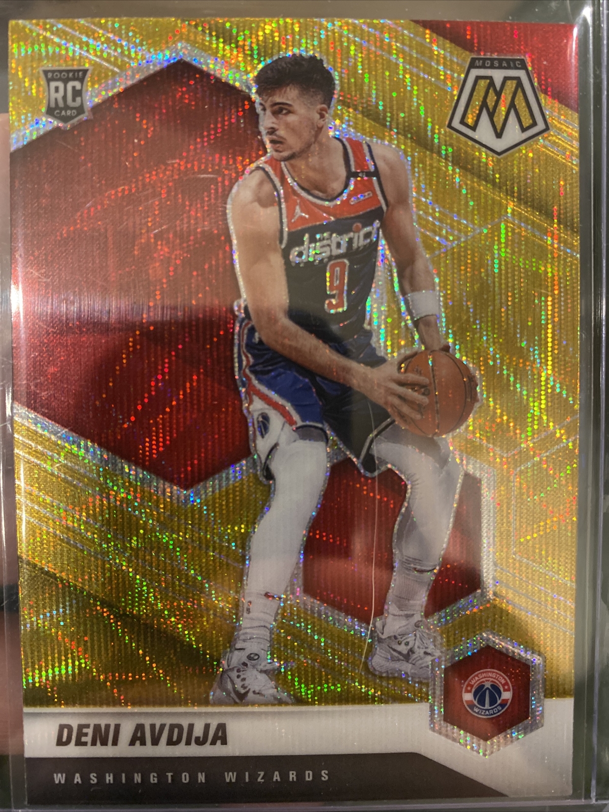 2020-21 Panini Mosaic Deni Avdija Asia Gold Wave Prizm Rookie #217 RC Wizards 🔥