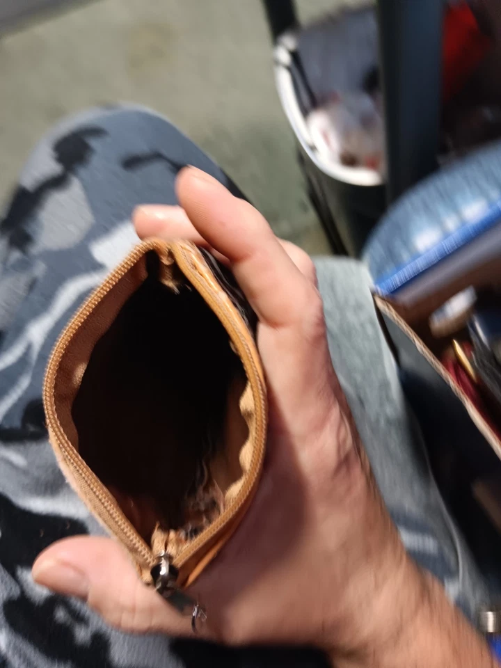 Женская монета сумочки немного б/у в хорошем состоянии сделать отличный подарок - Изображение 2 из 4