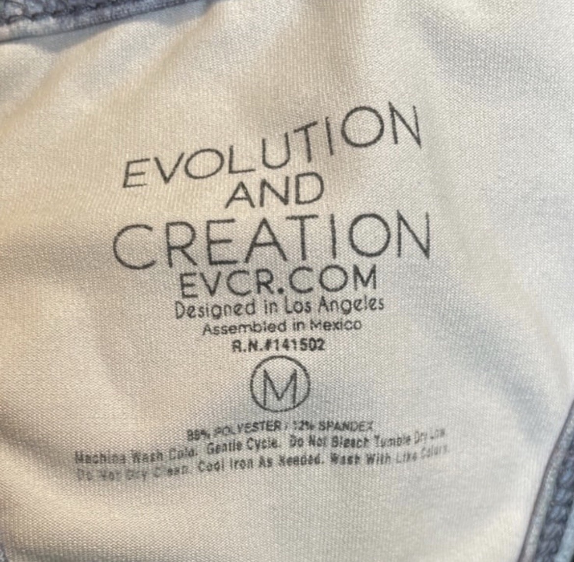 Evolution and Creation Multicolor Tie-Dye Crop To… - image 4