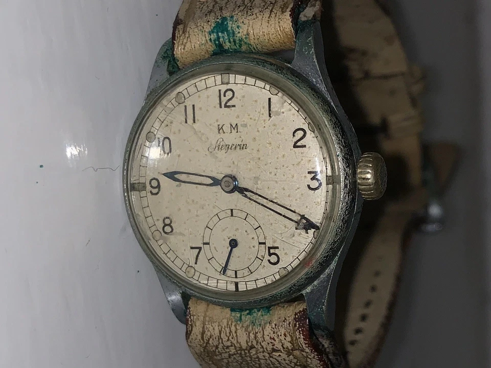 KM SIEGERIN KRIEGSMARINE WW2 MILITARY WATCH-WEHRMACHT, 595 Calibre, WORKING. — 第 4/4 张图片