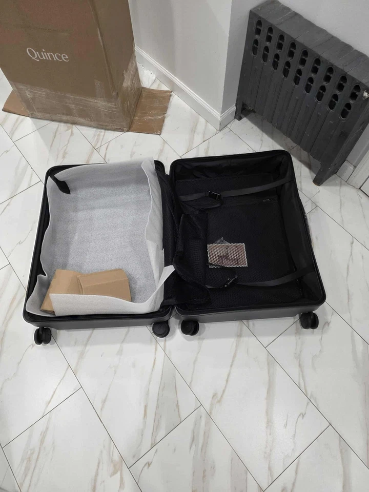 Quince Expandable Large Check-In Suitcase - Black - Image 2 of 2