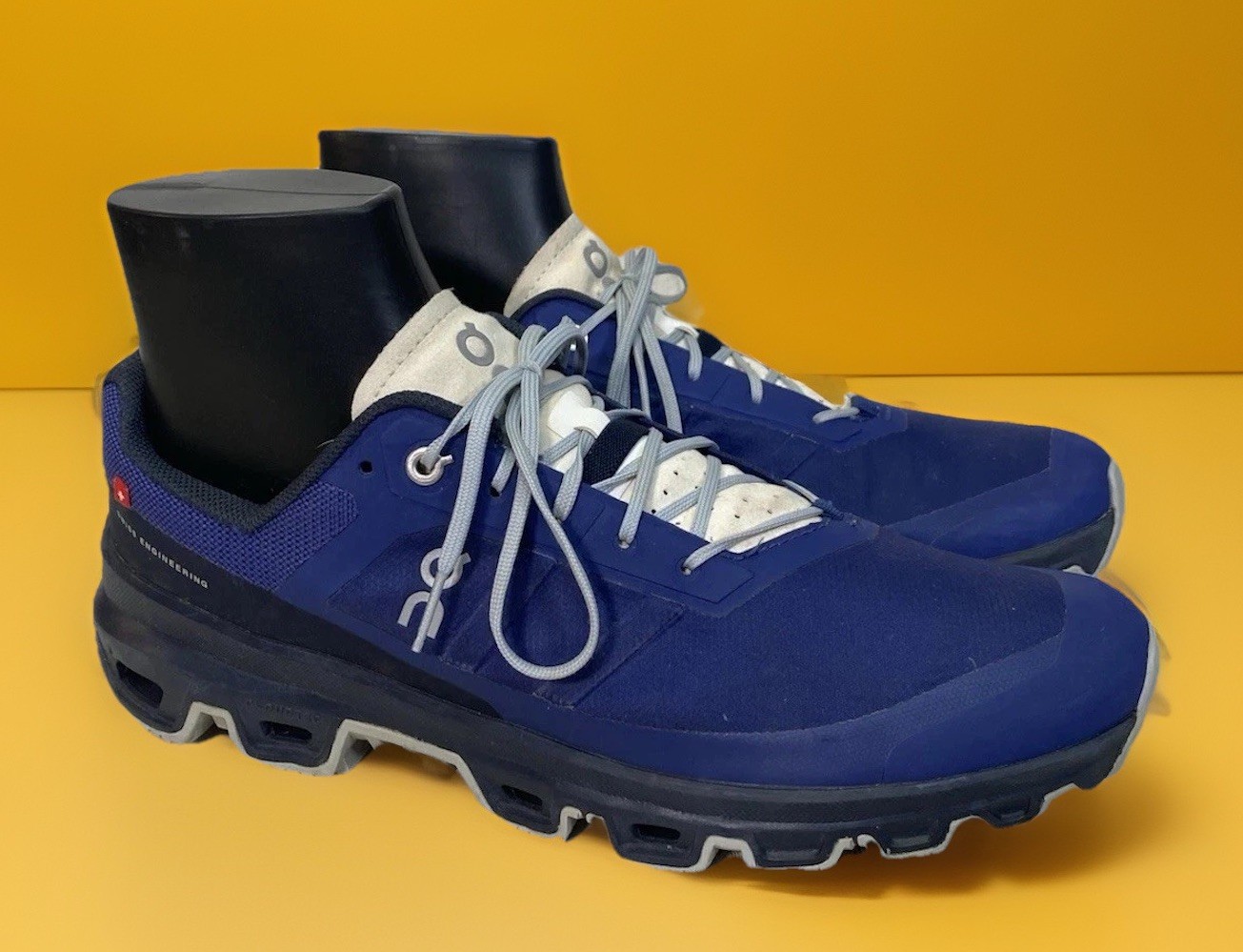 On Running Cloudventure Athletic Running Shoes Me… - image 1