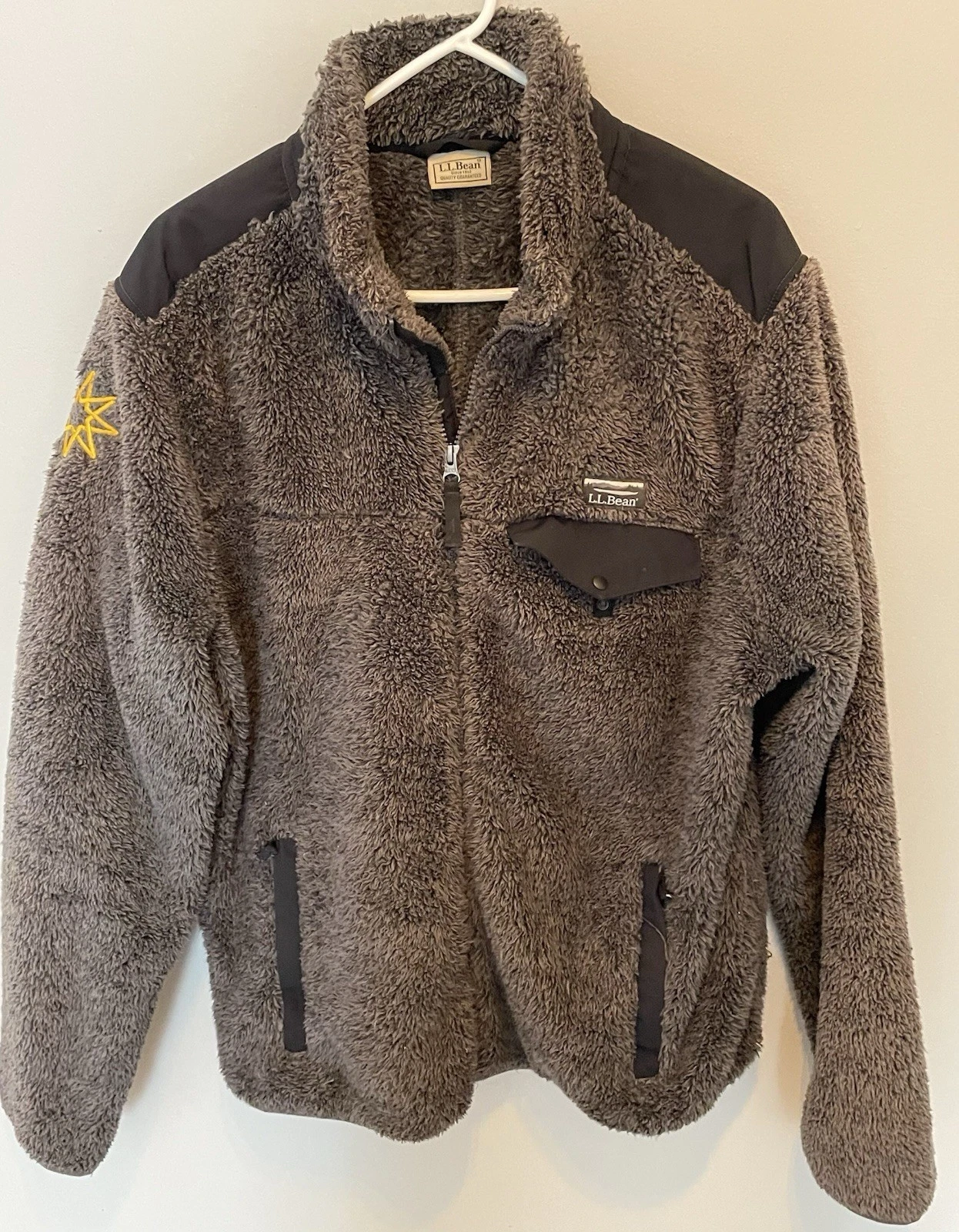 L.L.Bean Sherpa Fleece Jacket Full Zip Dark Gray Size Large With 8 Sided Star