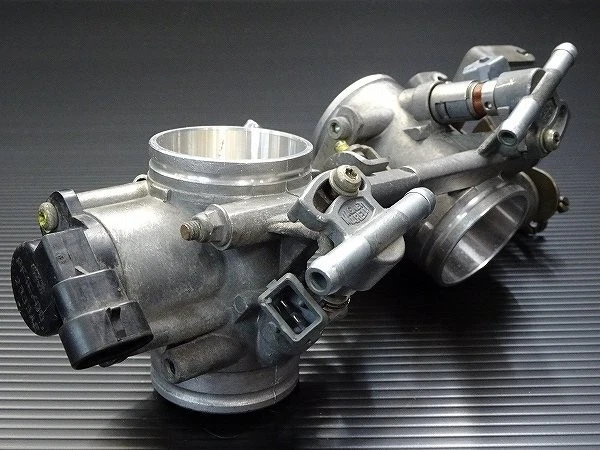 Colector de admisión de inyección de combustible para carrocería del acelerador Ducati Monster M800ie OEM Foto 3 de 4