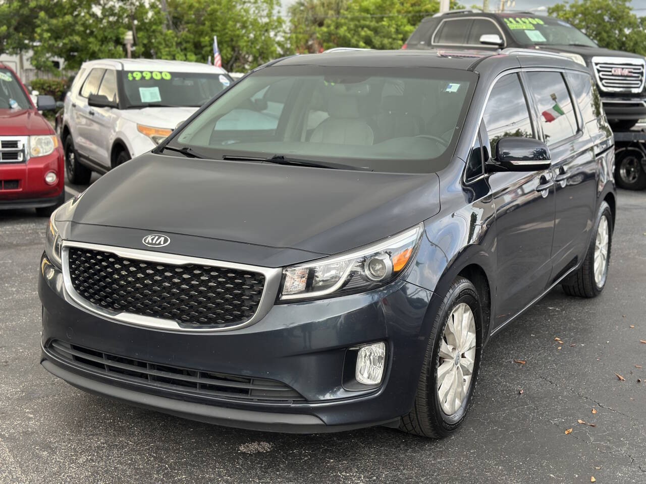 2016 Kia Sedona EX 4dr Mini Van thumbnail 2