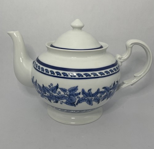 Williams Sonoma Teekanne blau-weißes Blattmuster