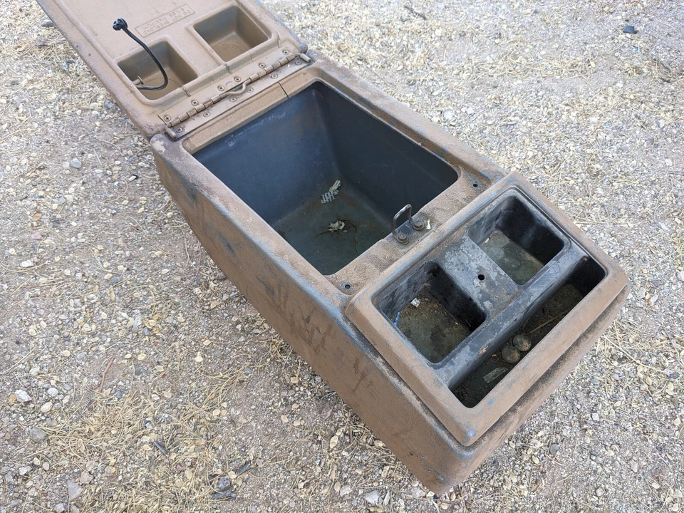 Chevrolet GMC 1973-87 consola central asiento con canastilla OEM C10 C20 C30 Blazer Suburban Foto 2 de 4