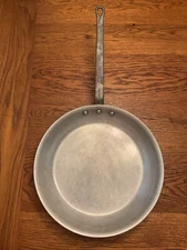 VTG Wear-Ever 4014 Aluminum Commercial Professional 14.5” Chicken Fryer Skillet