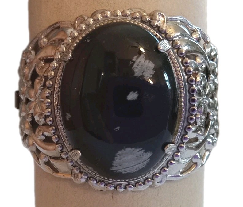 Vintage Silver-tone Clamper  Bangle Bracelet  Large Oval Black Ornate Stone
