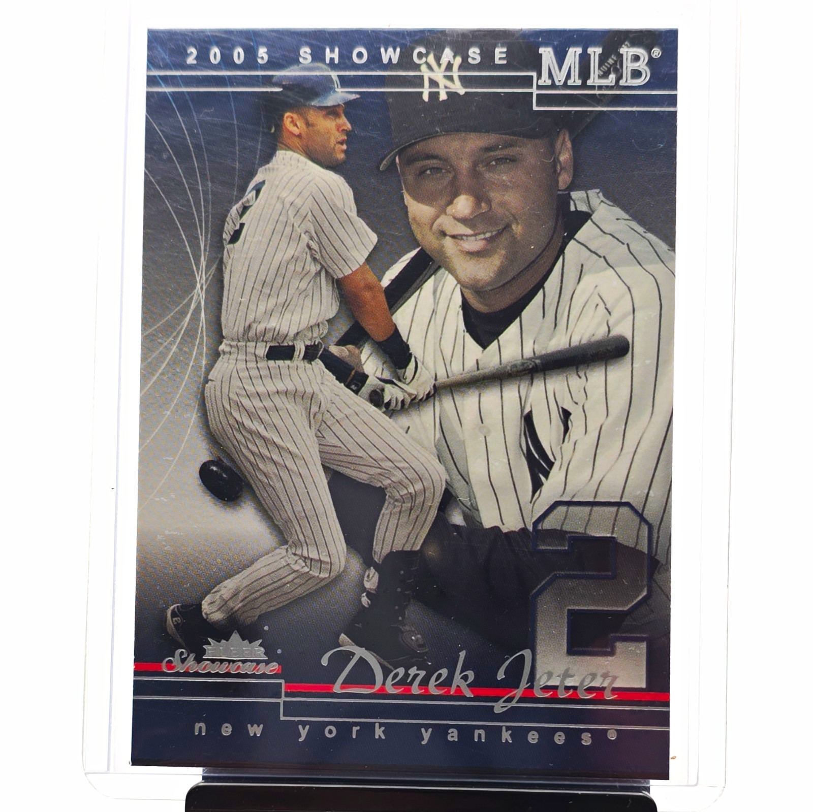 Fleer Showcase 2005 Derek Jeter #39 Base Set New York Yankees MLB Card