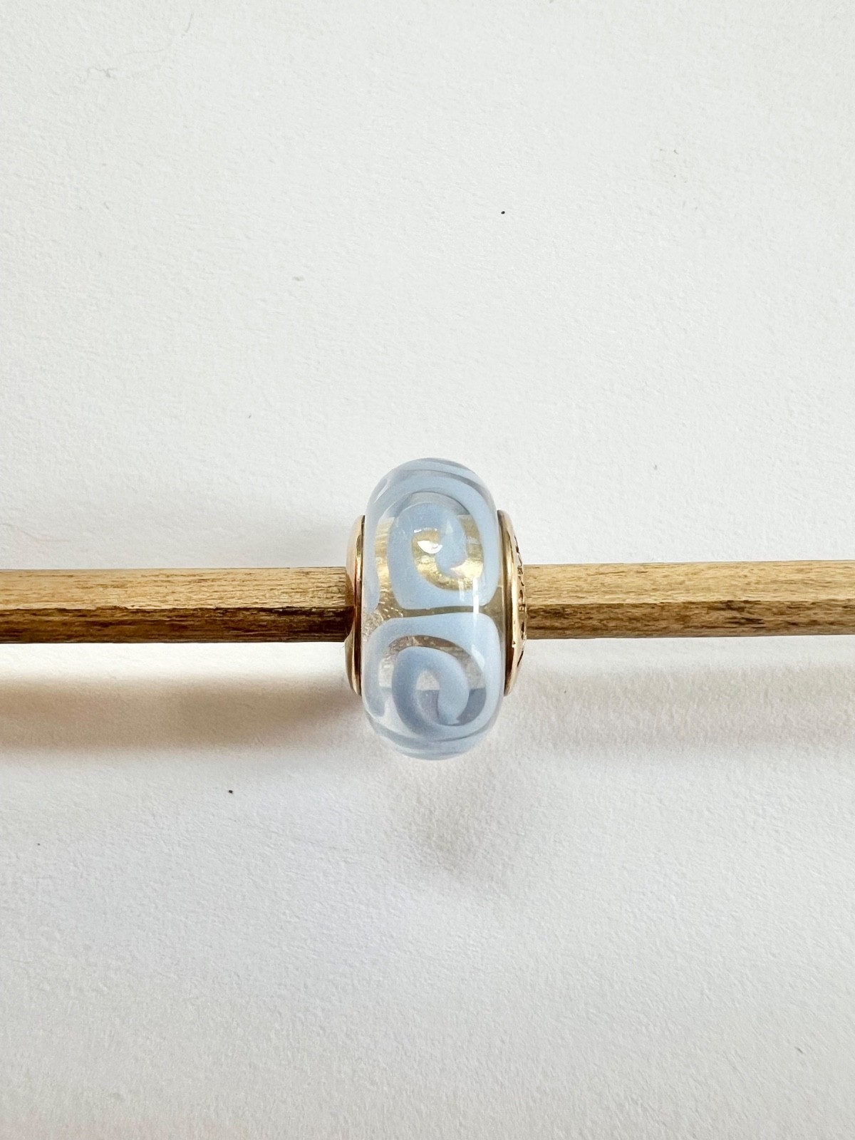 Pandora 14K Gold Periwinkle Spirals Murano Glass Bead #750510 | Retired | Rare