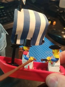Lego Pirates Rock Island Refuge 6273 Red Boat Blue Sail Cloth Year 1991 