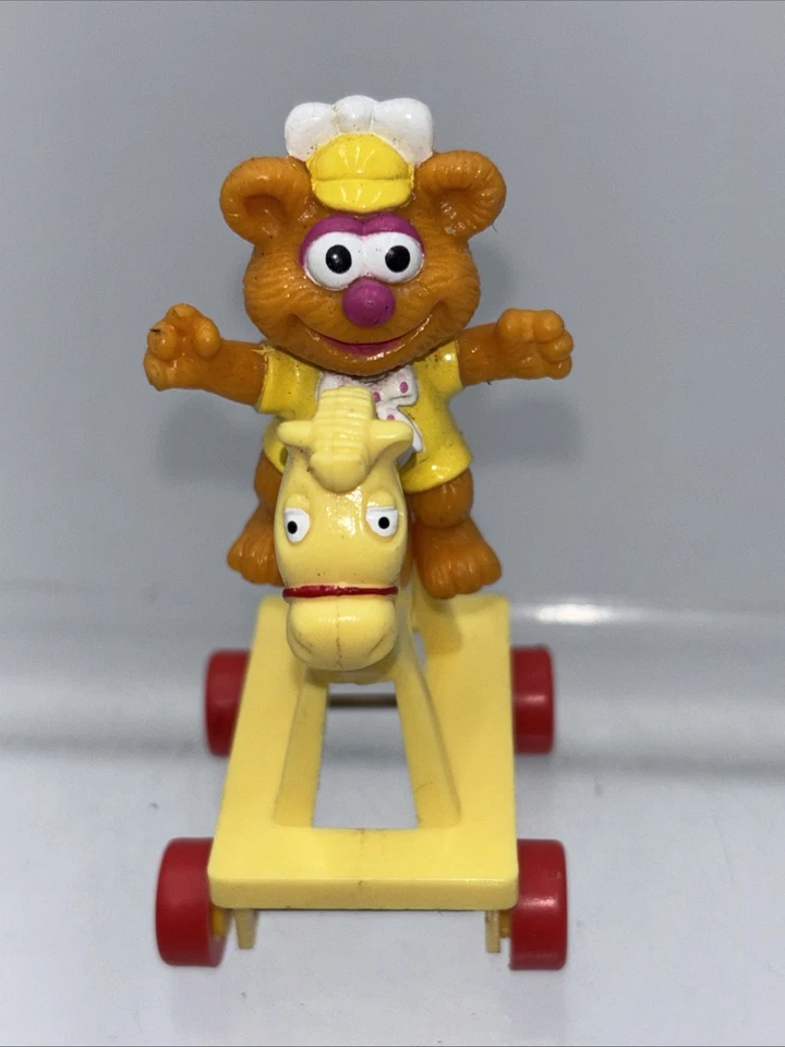 Juguetes McDonald's Muppet Babies 1986 vintage. Juego completo de 4 con vehículos Foto 3 de 4