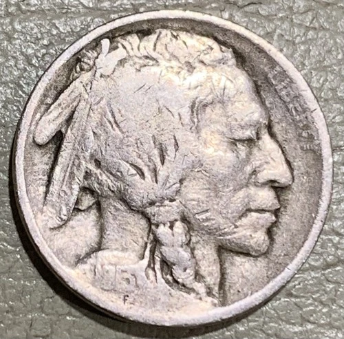 1913 type 2 Buffalo nickel, nice original FINE condition coin with no issues!