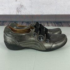 Taos Shoe Womens 9.5 Gray Pewter Threepeat Flat Loafer Leather Slip on Comfort