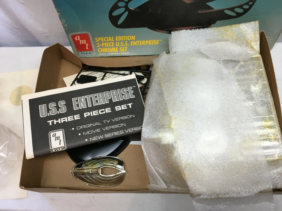 AMT Special Edition 3 Piece USS Enterpise Chrome Model Set Not Built Free Ship - Image 3 of 4