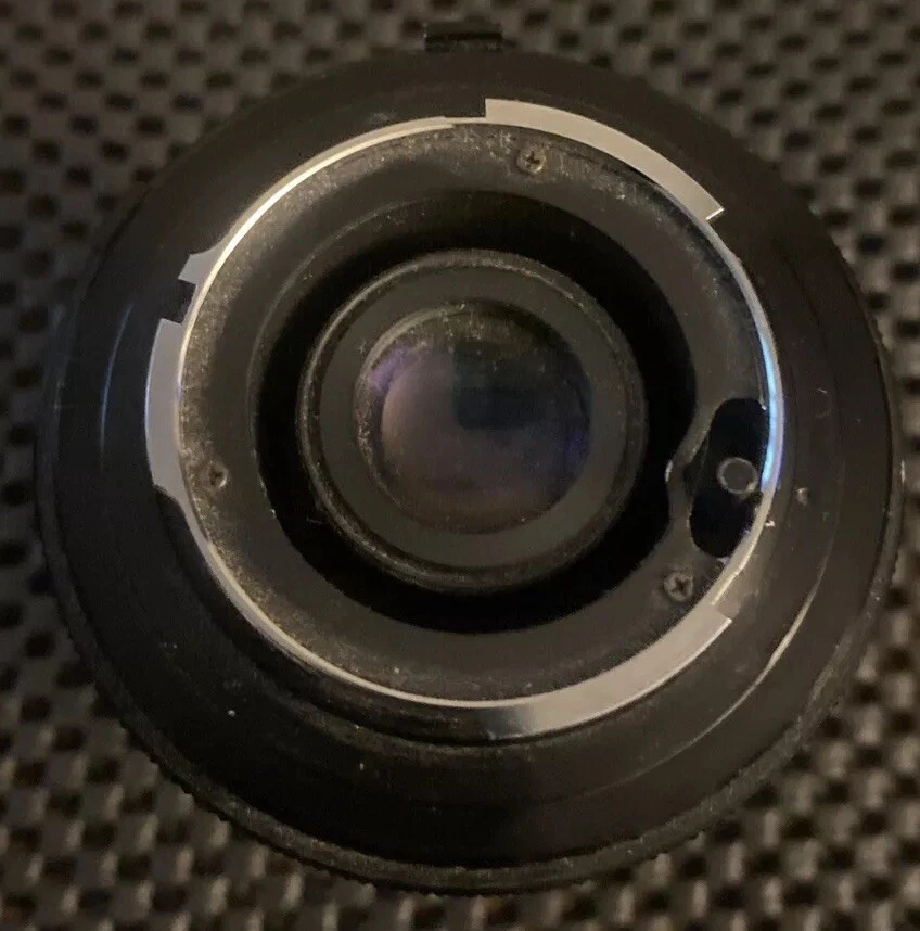 Promaster Spectrum 7 28-70mm 1:2.8-4.5 Macro 1:4 Zoom Lens for Pentax 35mm - Image 3 of 4