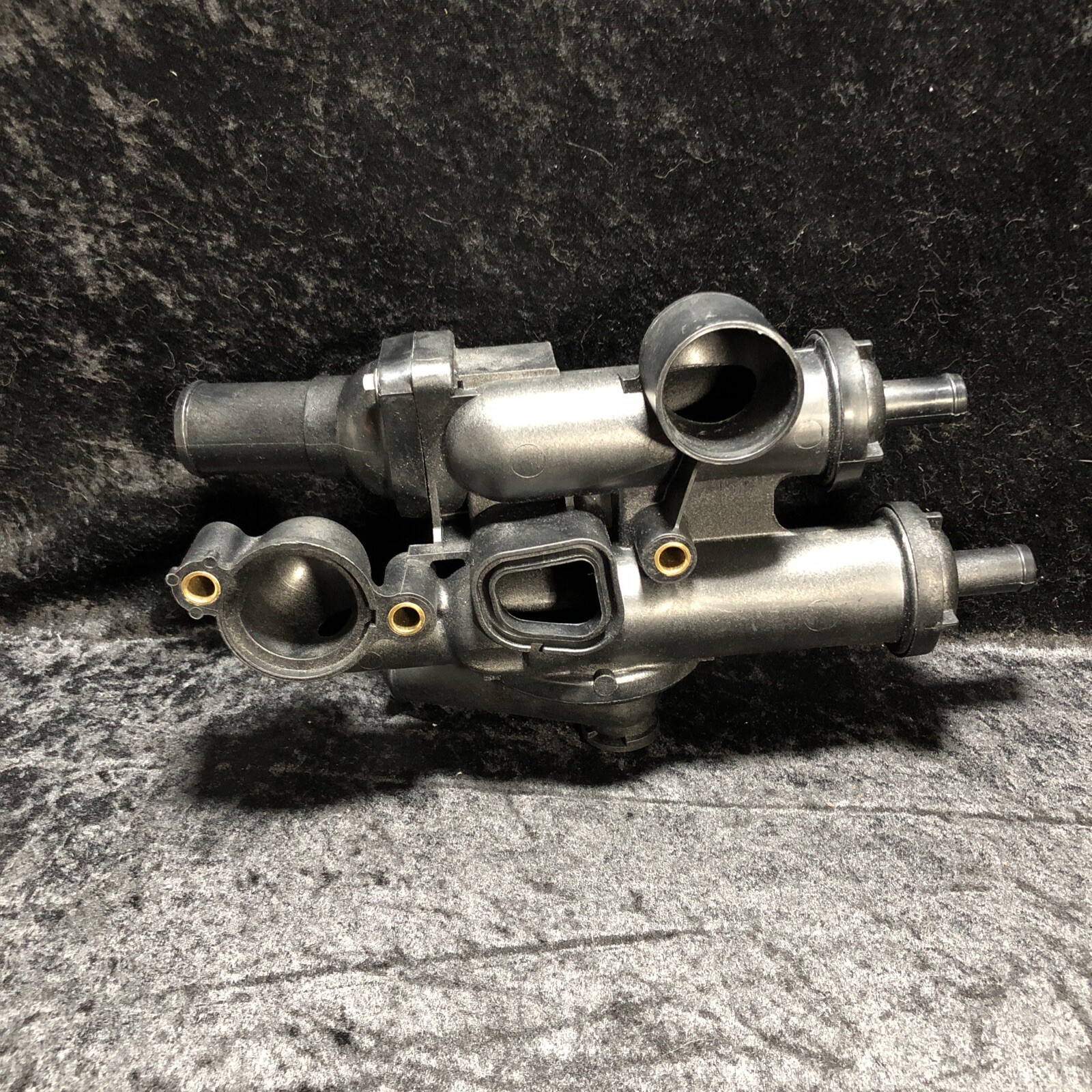 2007 DODGE JOURNEY Thermostat Housing 2.4 Assembly 902319 106 New Open