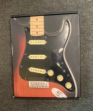 Fender Pre-Wired Tex-Mex SSS Stratocaster Pickguard, Black