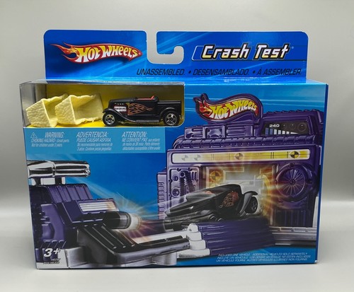 Hot Wheels CRASH TEST SET WITH ONE HOT ROD 2004 COLLECTIBLE SEALED NEW - Picture 3 of 5
