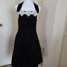 VTG Jessica McClintock Gunne Sax Women's 11/12 Black Velvet White Lace Dress