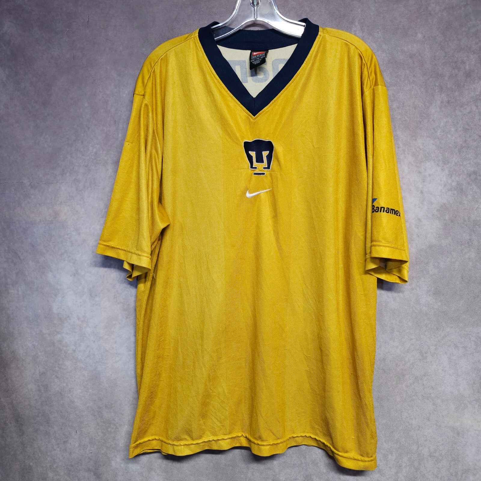 Vintage Y2K Nike UNAM Pumas Soccer Futbol Center Swoosh Jersey Mens XL Mexico