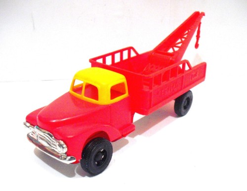 Vintage tinplate and plastic Bedford Tow truck made in Portugal in the 1970's - Picture 4 of 8