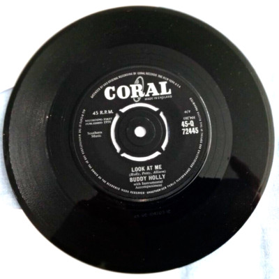 BUDDY HOLLY, LOOK AT ME, 1958 (1961) CORAL LABEL, R&R,POP. VINYL EX, SLEEVE NM.