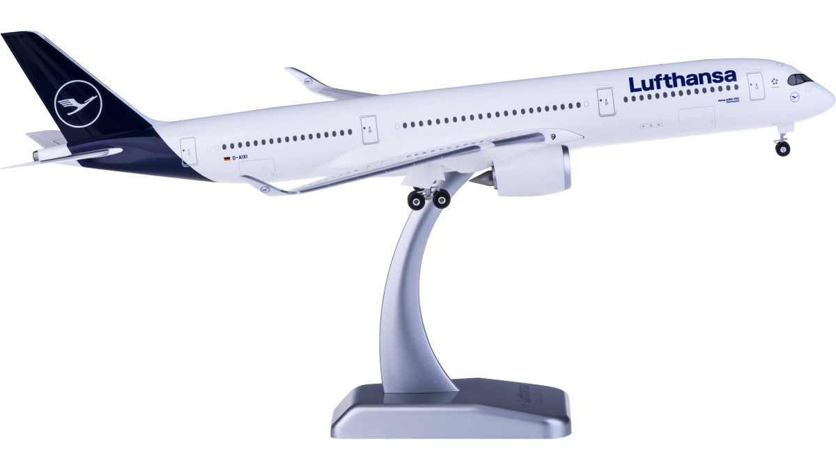 1:200 33CM Hogan Lufthansa AIRBUS A350-900 Passenger Airplane ABS