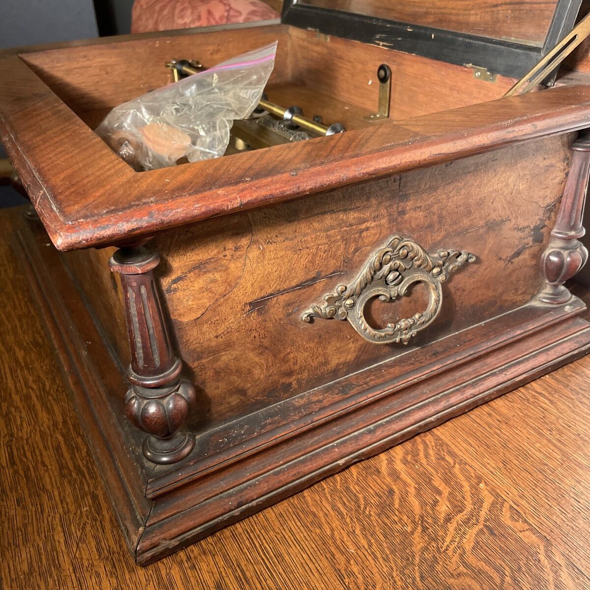 Antique SYMPHONION Walnut Case MUSIC BOX 12” Discs | eBay Antique SYMPHONION Walnut Case MUSIC BOX 12” Discs | eBay