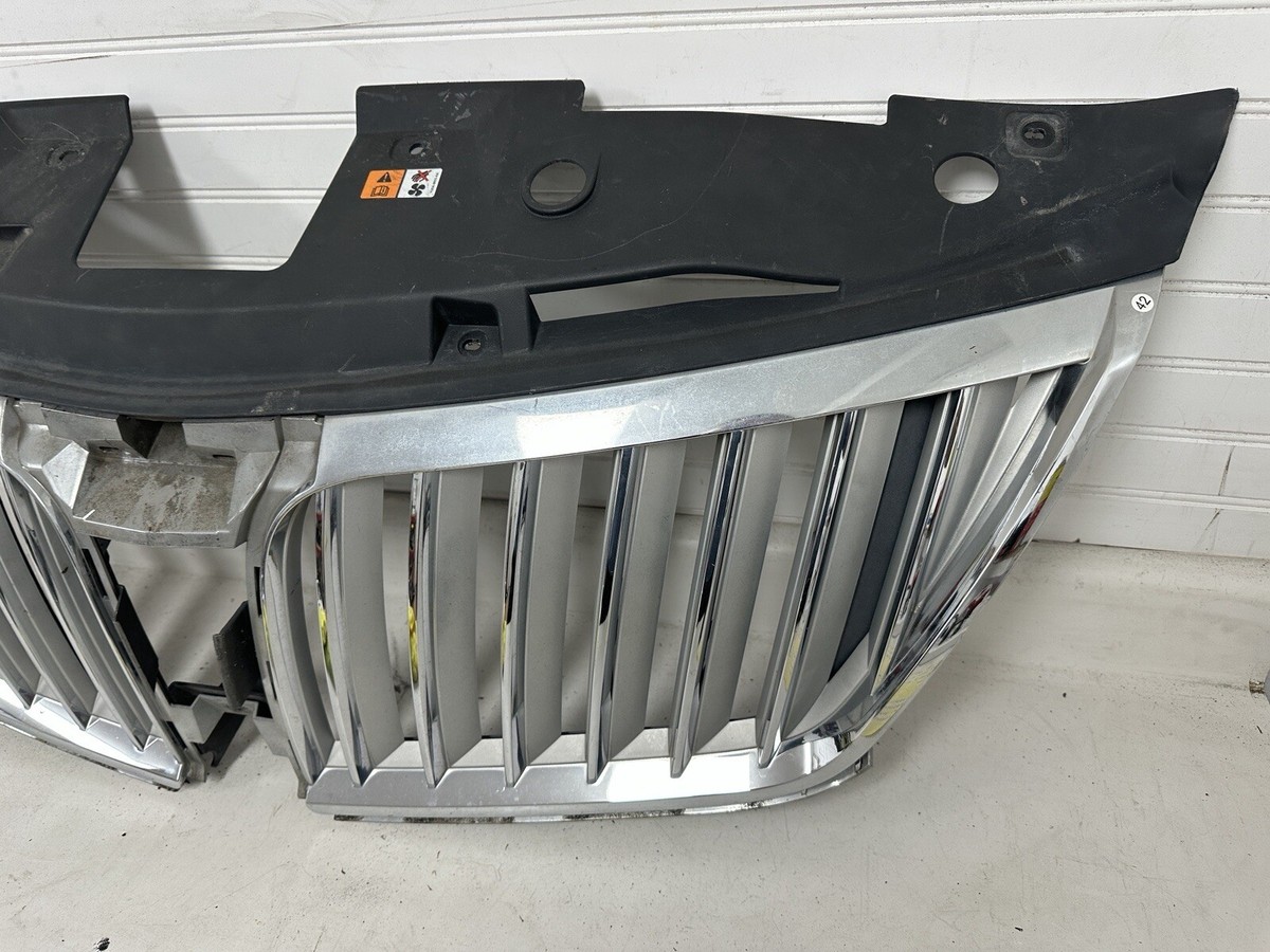 g08　4台 Radiator Grille Original For Peugeot 2008 2019 2022