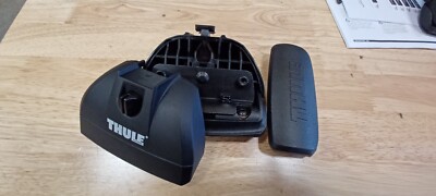 Set of 4 Thule Rapid Podium Towers + Fit Kit 3101 (for tracks) - NEW