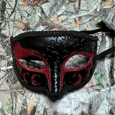 Black with Red Glitter Charming Men's Masquerade Ball Mask