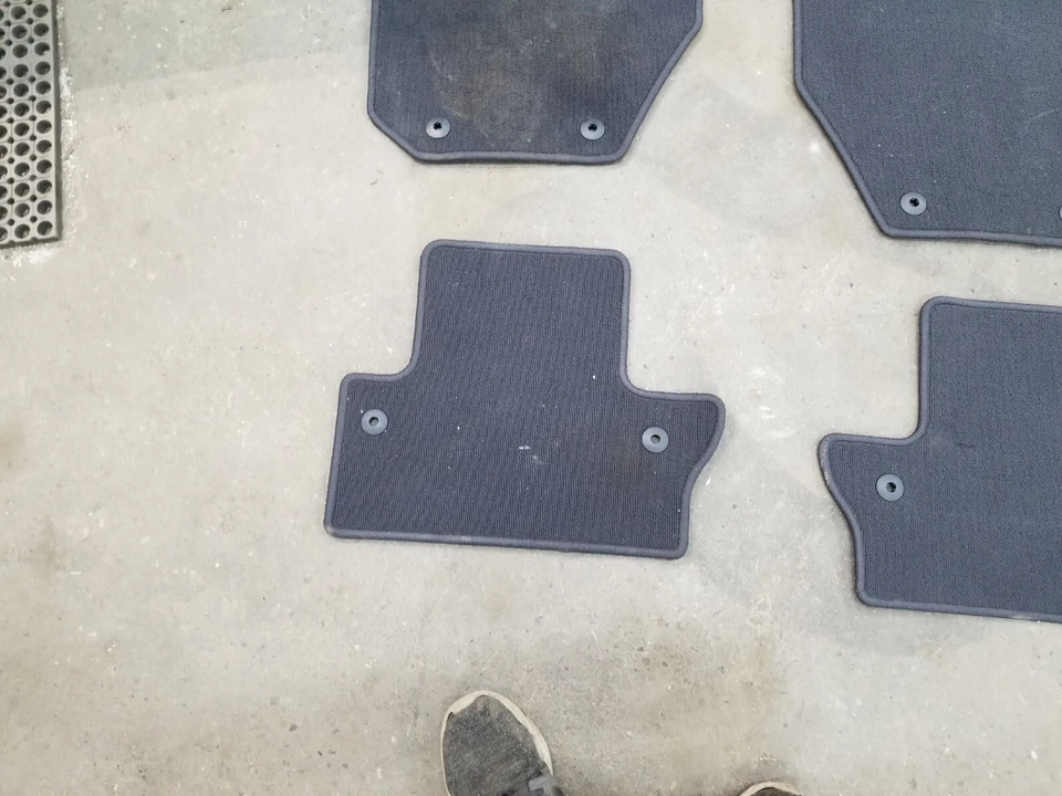 Juego de alfombrillas Volvo S60 2011 Foto 4 de 4