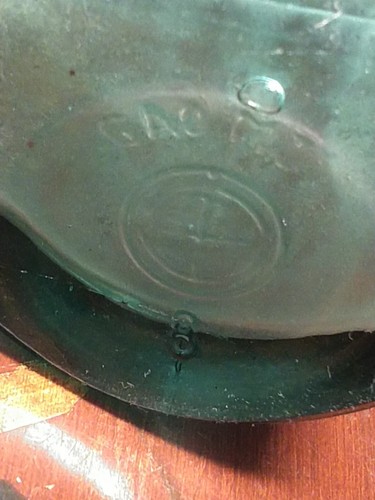 Vintage MCM 8" Tall Gao Mi Wavy Green Glass Vase Bottle - One Only Stamped # 8 - Picture 7 of 7