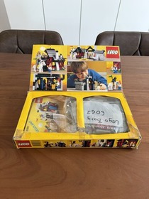 Lego Legoland Set 6067 Guarded Inn inc Box, Instructions 1986
