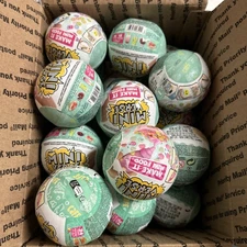 Lot Of 18 MGA Entertainment Make It Mini Food Cafe Mini Collectibles - 591818