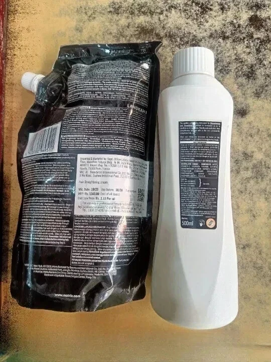 Matrix Opti Straight Hair Straightening Cream 500 ML + 500 ML Neutralizer Combo Foto 2 de 2