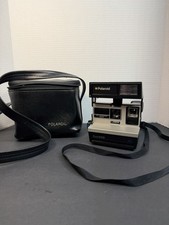 Polaroid Sun 600 SE Vintage with Carry Case and Strap Black Untested