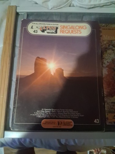 EZ Play Today #43 Singalong Requests Noten Liederbuch Klavier Orgel KeyboaM28