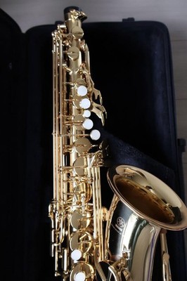 Yamaha YAS-280 Alto Saxophone Eb with Case, Mouthpiece & Accessories   Clean