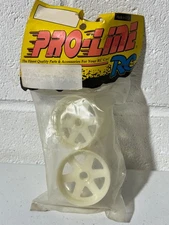 Pro-Line 2564 Vintage 1/10 RC On Road Pan Car 2.0 Front Wheel Rim Set White NEW