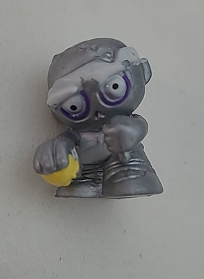 Zomling Smash Silver Figura Goma Zomling Plateado Series 1 | eBay