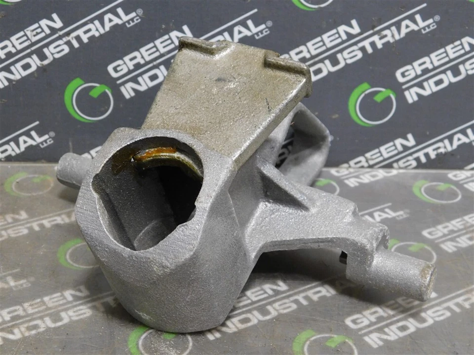 Conjunto de portafusibles eléctrico usado S&C SMD-50. 3500R2 Tipo SMD Foto 3 de 4