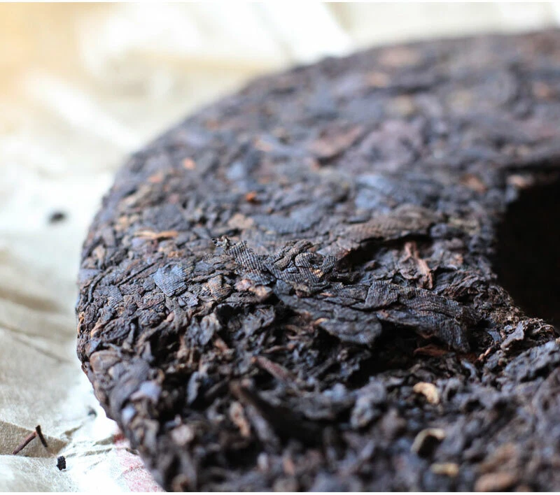 Raro té Pu-Erh maduro 2006 Yunnan 357 g - pastel de té negro Menghai de colección 普洱熟茶饼 Foto 3 de 4