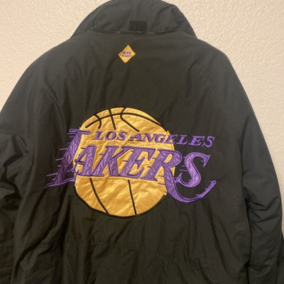 Men's NBA Vintage Los Angeles LA Lakers Trench Jacket Size M Men's NBA Vintage Los Angeles LA Lakers Trench Jacket Size M