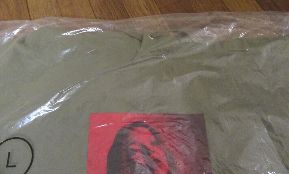 Sudadera con Capucha Supreme Kate Moss Talla Grande Oliva Claro FW24 Supreme Nueva York Foto 4 de 4