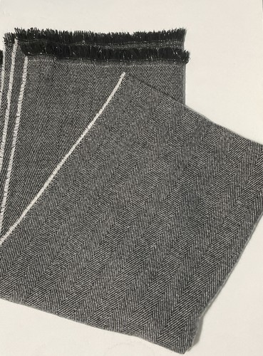 OSFM scarf wide pattern gray and white fall winter 72" long 26" width