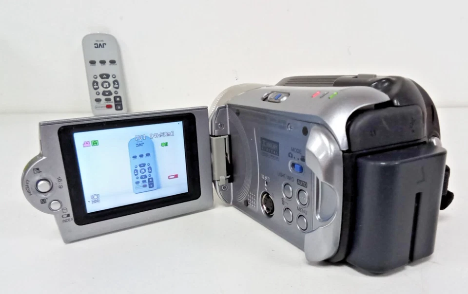 JVC 20GB Hard Disc Camcorder. Everio G series GZ-MG21EK inc Box and Accessories - Image 2 of 4
